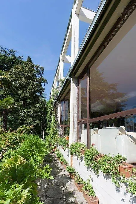 Villa Maria B&B Lierna Bed & Breakfast